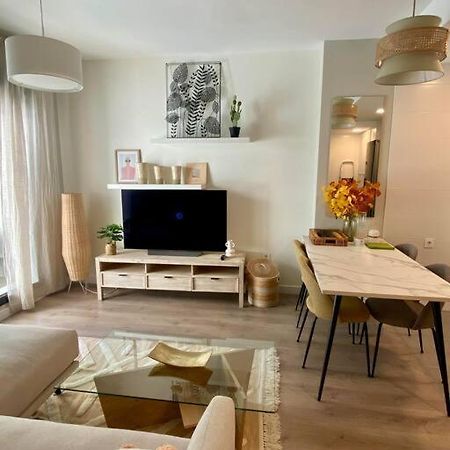 Nuevo Moderno Apartamento De Lujo 塞维利亚 外观 照片