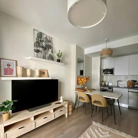 Nuevo Moderno Apartamento De Lujo 塞维利亚 外观 照片