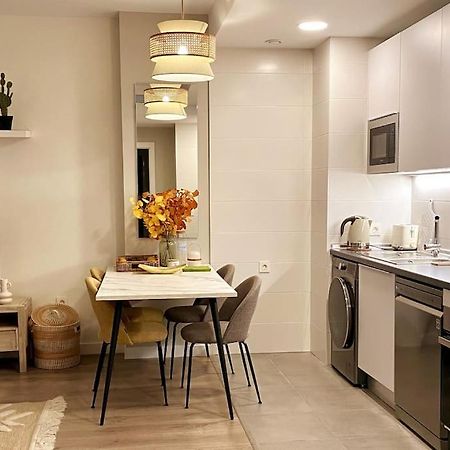 Nuevo Moderno Apartamento De Lujo 塞维利亚 外观 照片