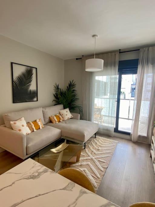 Nuevo Moderno Apartamento De Lujo 塞维利亚 外观 照片